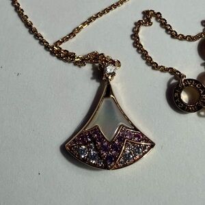 BVLGARI Fan Necklace!